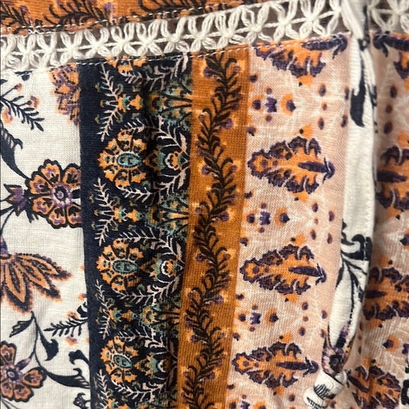 Vintage America Black and White 3/4 Sleeve Tunic with Bib Collar bohemian - Picture 4 of 9